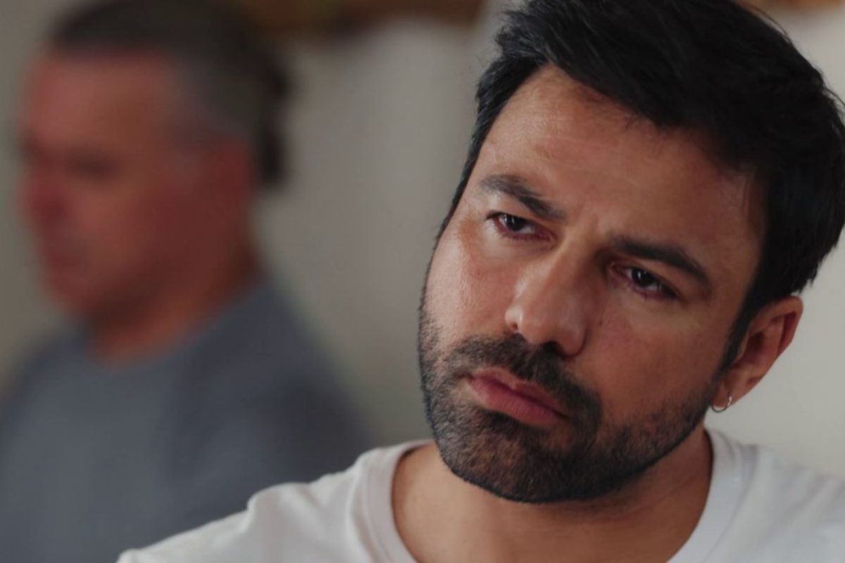 Η Γη της Ελιάς: Σοκ για τον Στέφανο επιστρέφει η μητέρα της Μαλένας και την διεκδικεί