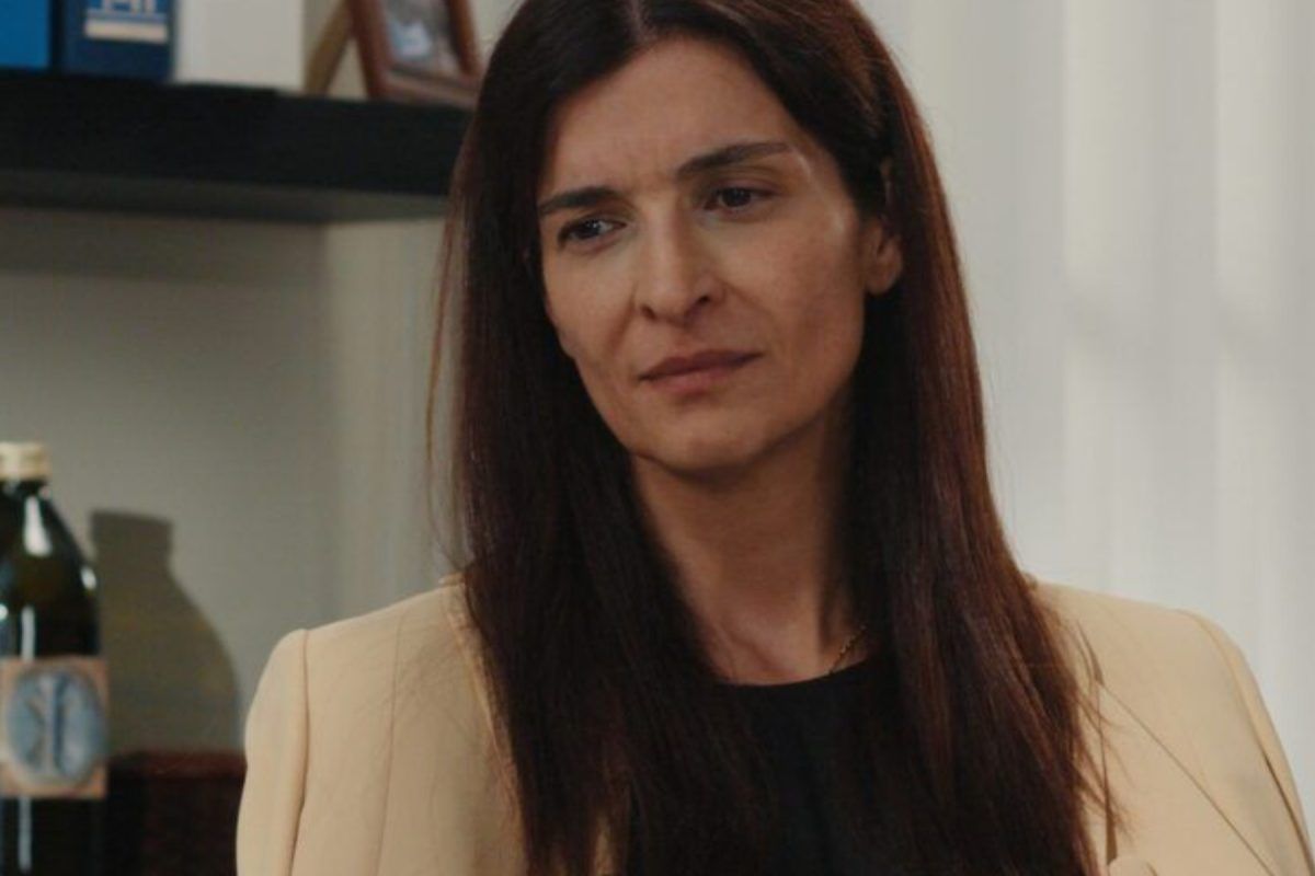 Η Γη της Ελιά-Ιουλία-