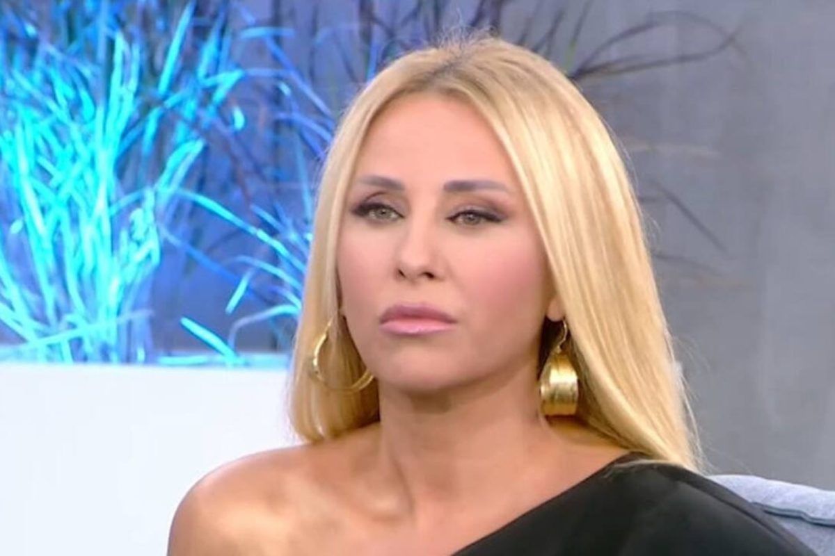 Γωγώ Μαστροκώστα: Ώρες αγωνίας για τον πρώην μοντέλο - Αντιμετωπίζει σοβαρό πρόβλημα υγείας