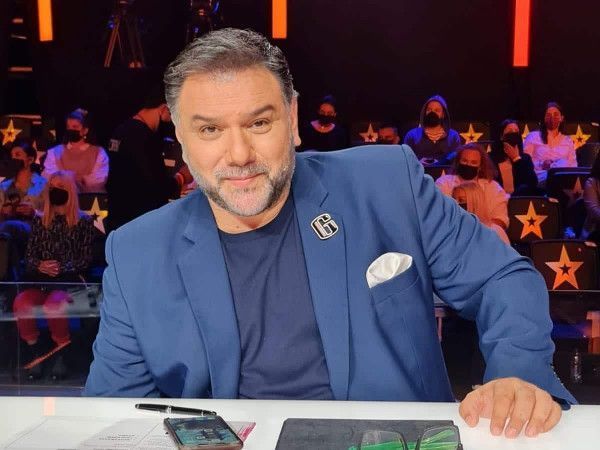 Γρηγόρης Αρναούτογλου: Πήρα χάπια για να σταματήσω να επηρεάζομαι από τους γονείς μου