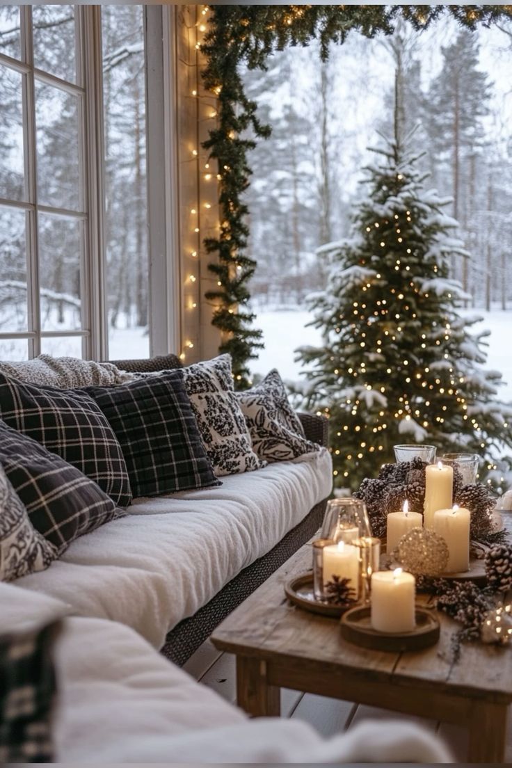 Ιδέες στολισμού για μικρό σαλόνι τα Χριστούγεννα