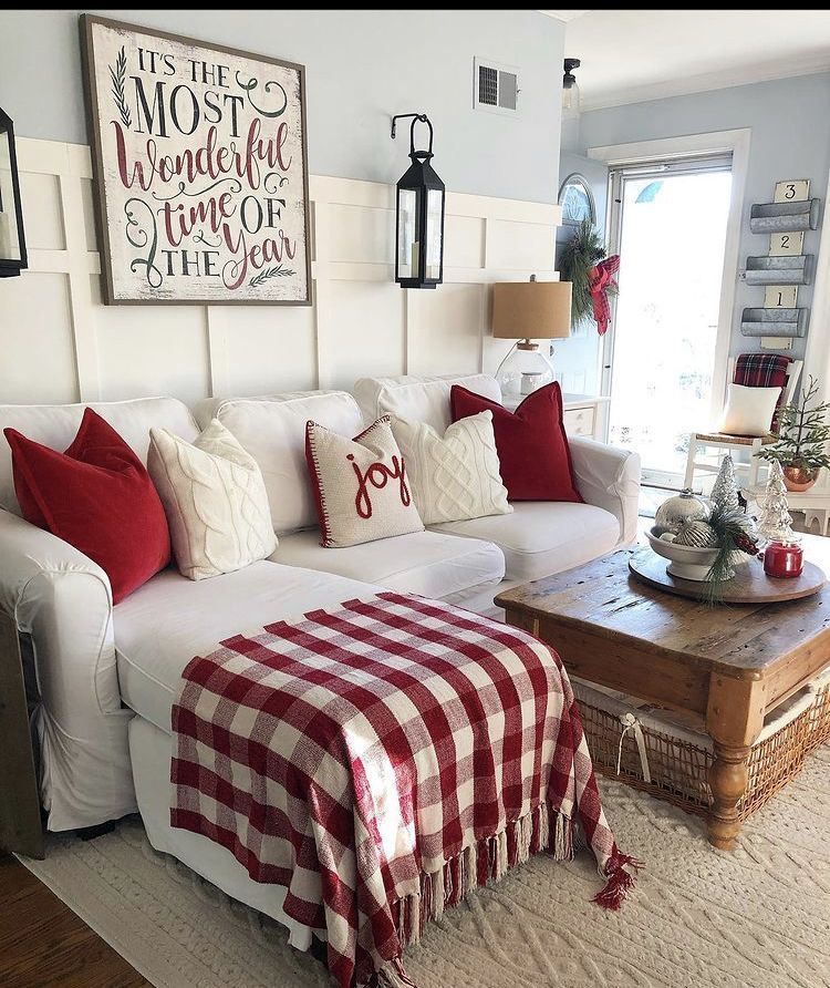 Ιδέες στολισμού για μικρό σαλόνι τα Χριστούγεννα