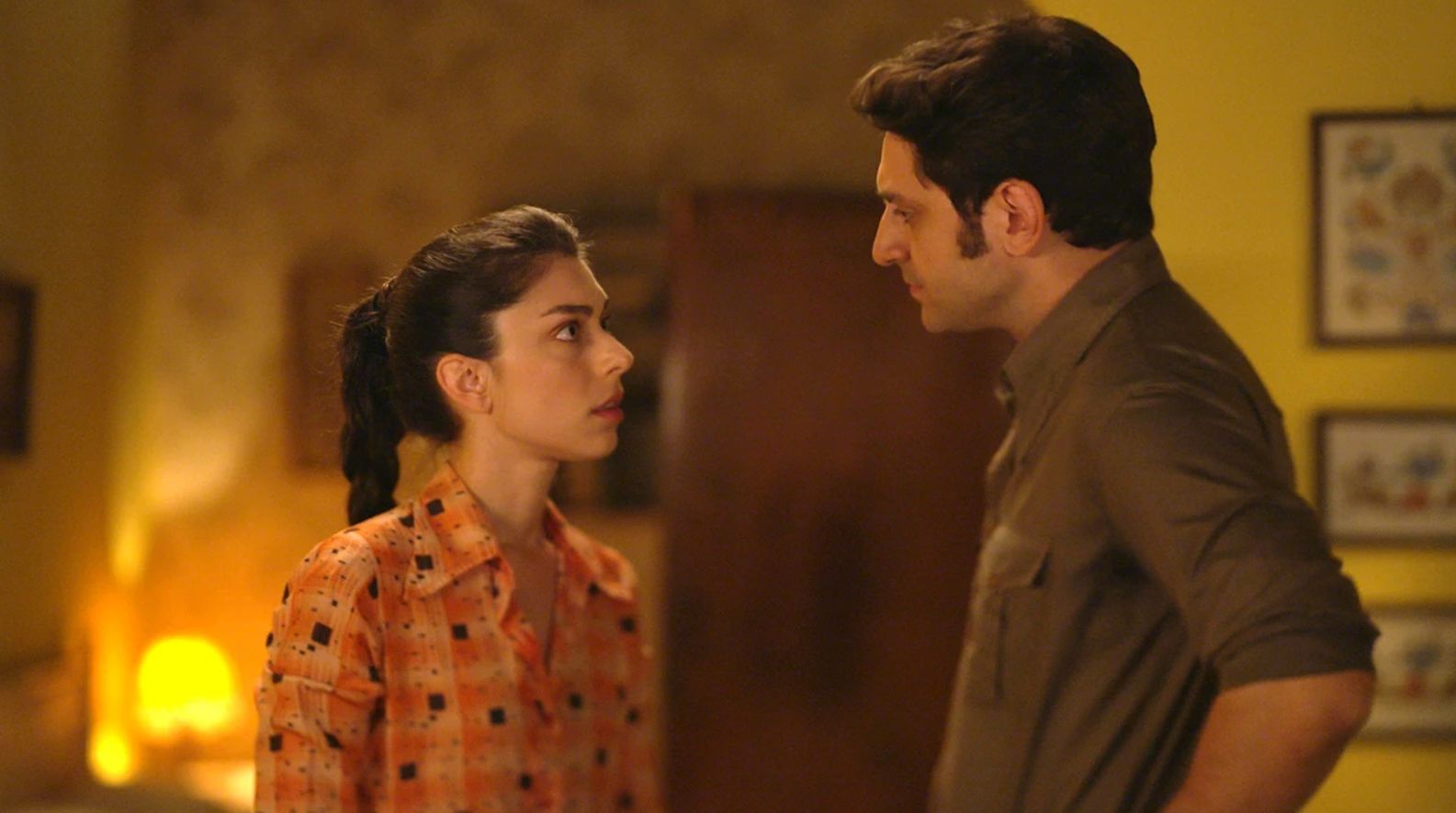 Ηλέκτρα επόμενα επεισόδια Γ’ κύκλος: 21, 22, 23, 24, 25