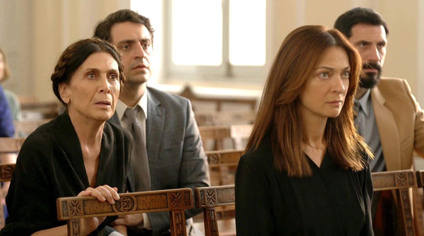 Ηλέκτρα-Δόμνα-Ηλέκτρα