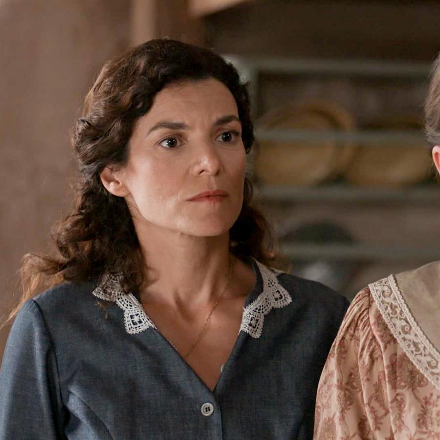 Grand Hotel-Θεώνη Grand Hotel-Θεώνη