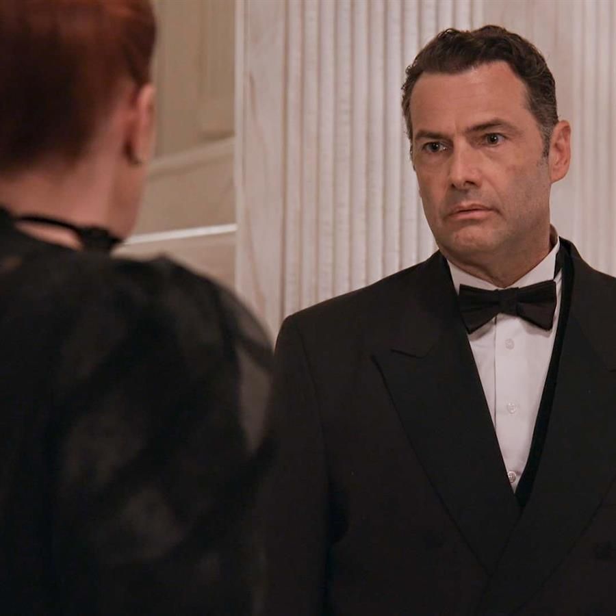 Grand Hotel-Διονύσης