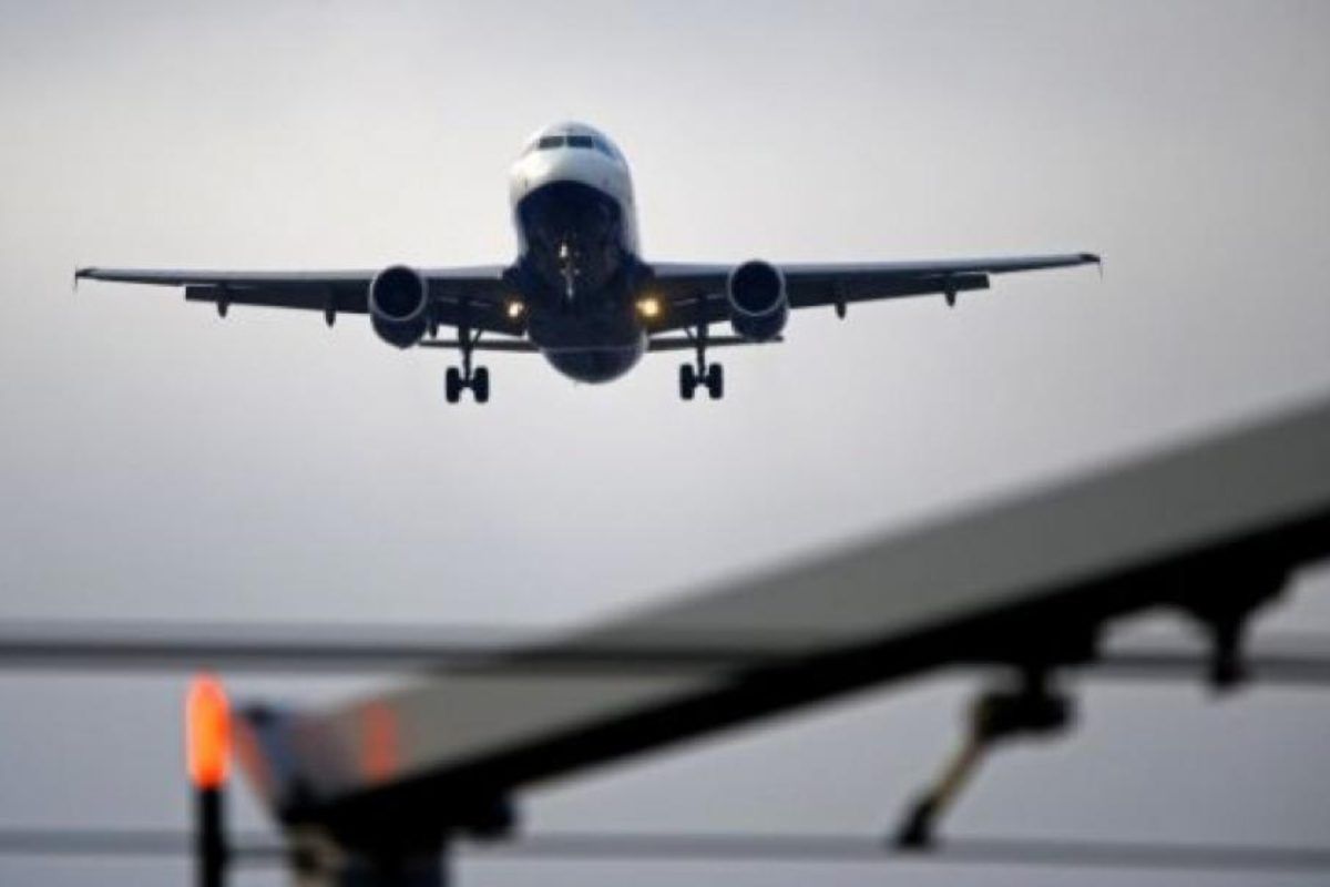 Ηράκλειο Κρήτης: Αεροπλάνο έκανε αναγκαστική προσγείωση λόγω μέθης