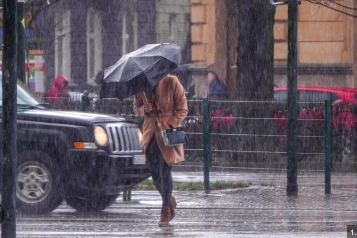 Καιρός: Συναγερμός από τον Σάκη Αρναούτογλου, οι περιοχές που θα έχουν βροχές και καταιγίδες