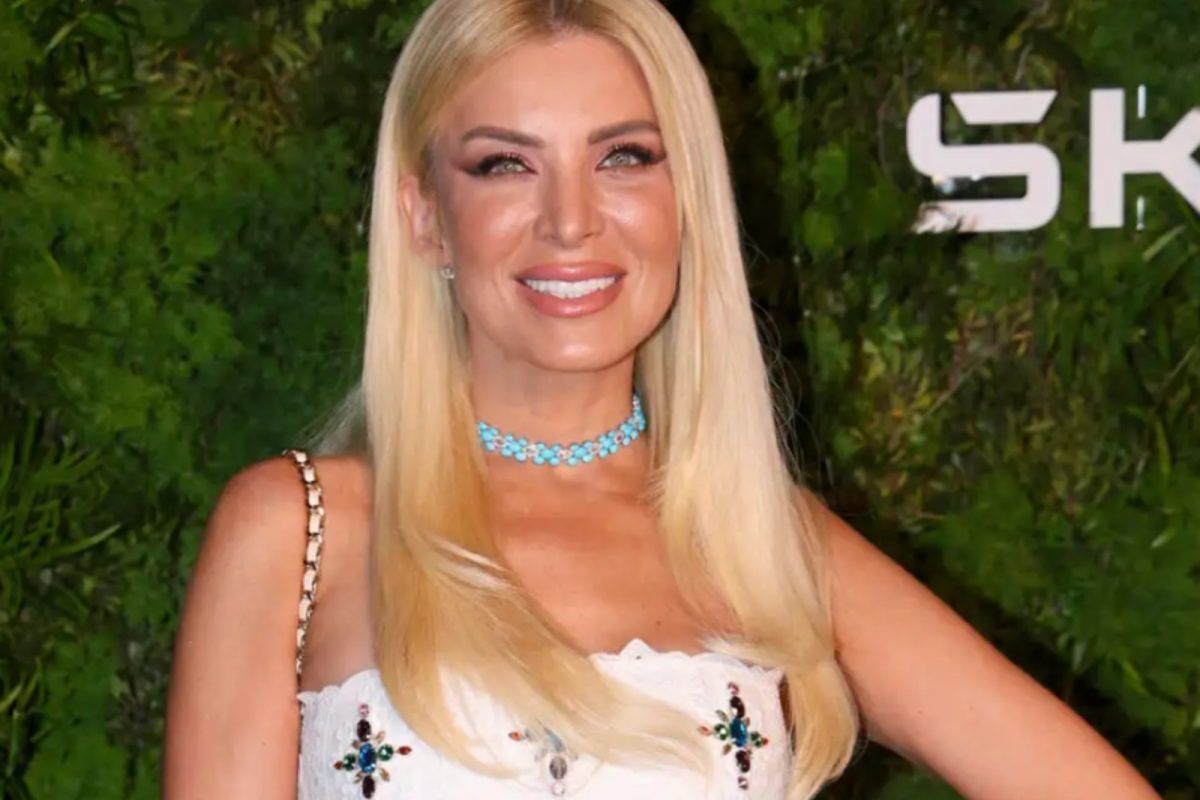 Κατερίνα Καινούργιου: Έγινε μια άλλη - Η σοκαριστική αλλαγή στην εμφάνιση της που μας άφησε άφωνους (Βίντεο)