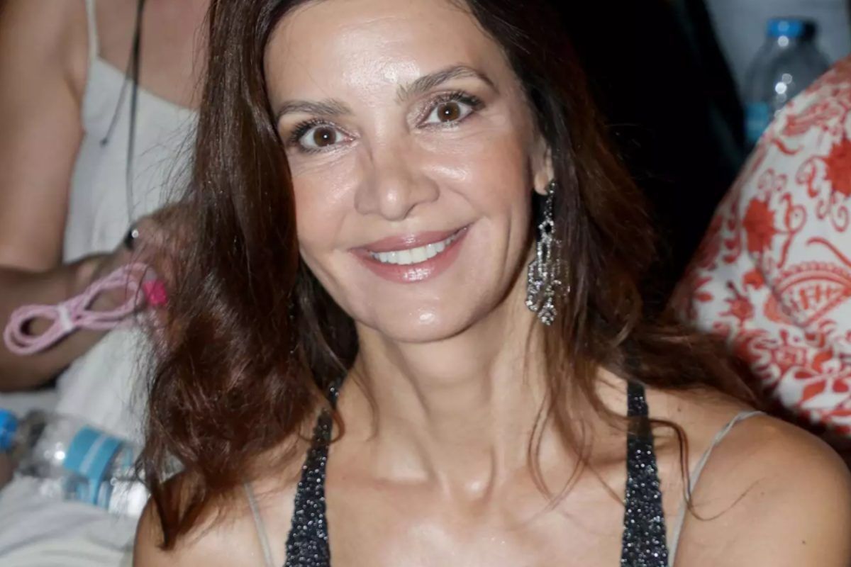 Κατερίνα Λέχου: Αυτό είναι το μυστικό ομορφιάς που την κρατά εντυπωσιακή στα 58 της