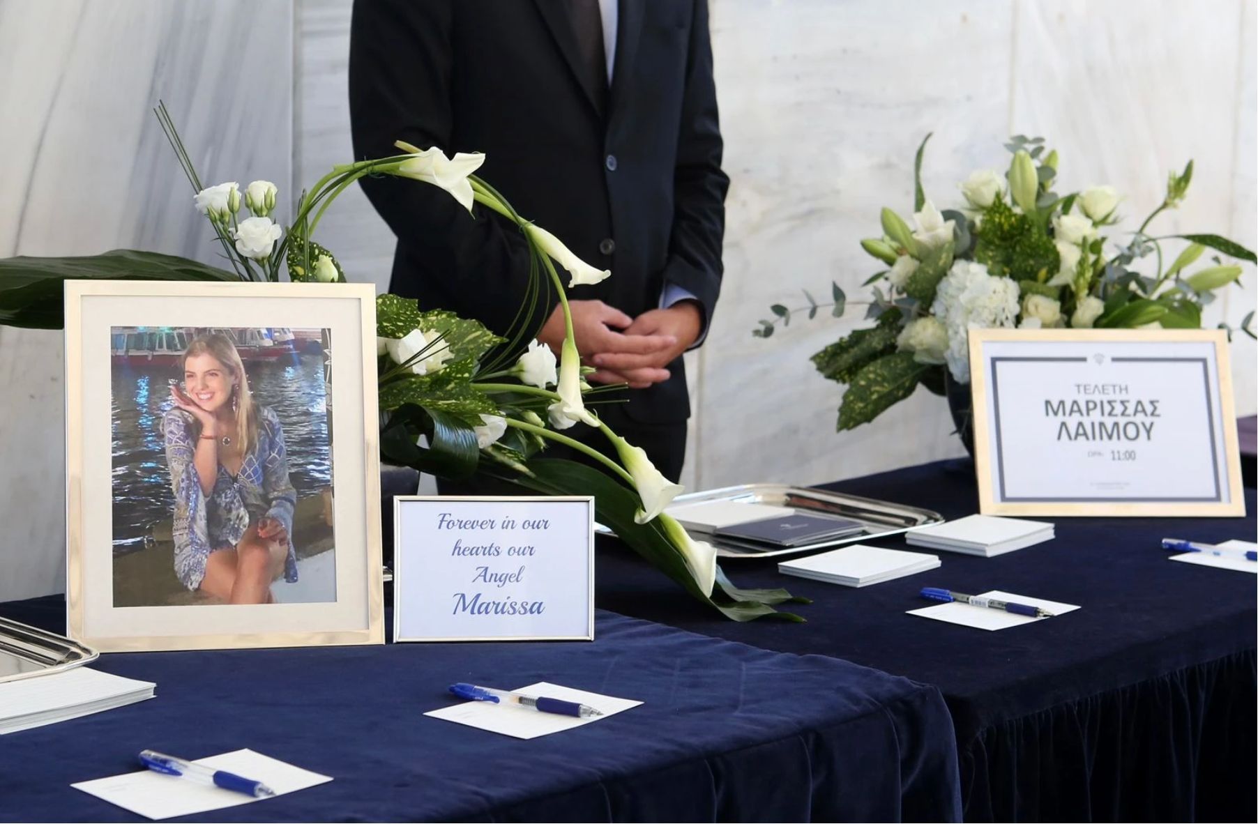 Κηδεία Μαρίσσας Λαιμού: Σπαρακτικό το τελευταίο αντίο στο Α' Νεκροταφείο Αθηνών