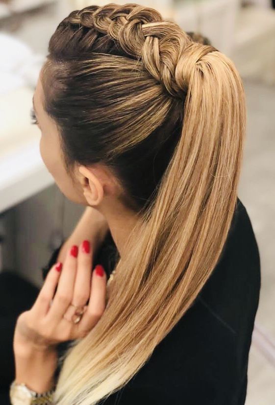 Μαλλιά Νοεμβρίου 2025: Μοντέρνα χτενίσματα και κουρέματα για κάθε γυναίκα