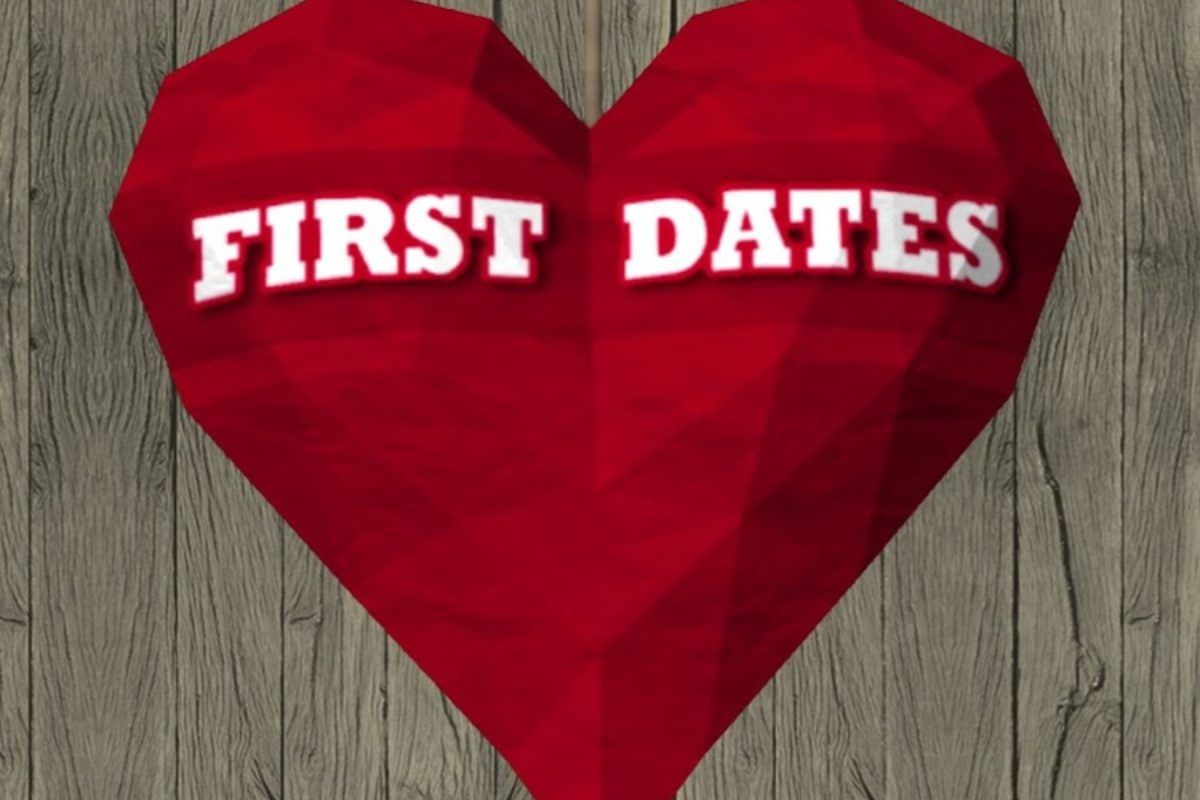 Η μάνα μου με δήλωσε κρυφά στο First Dates επειδή φοβάται ότι θα μείνω στο ράφι