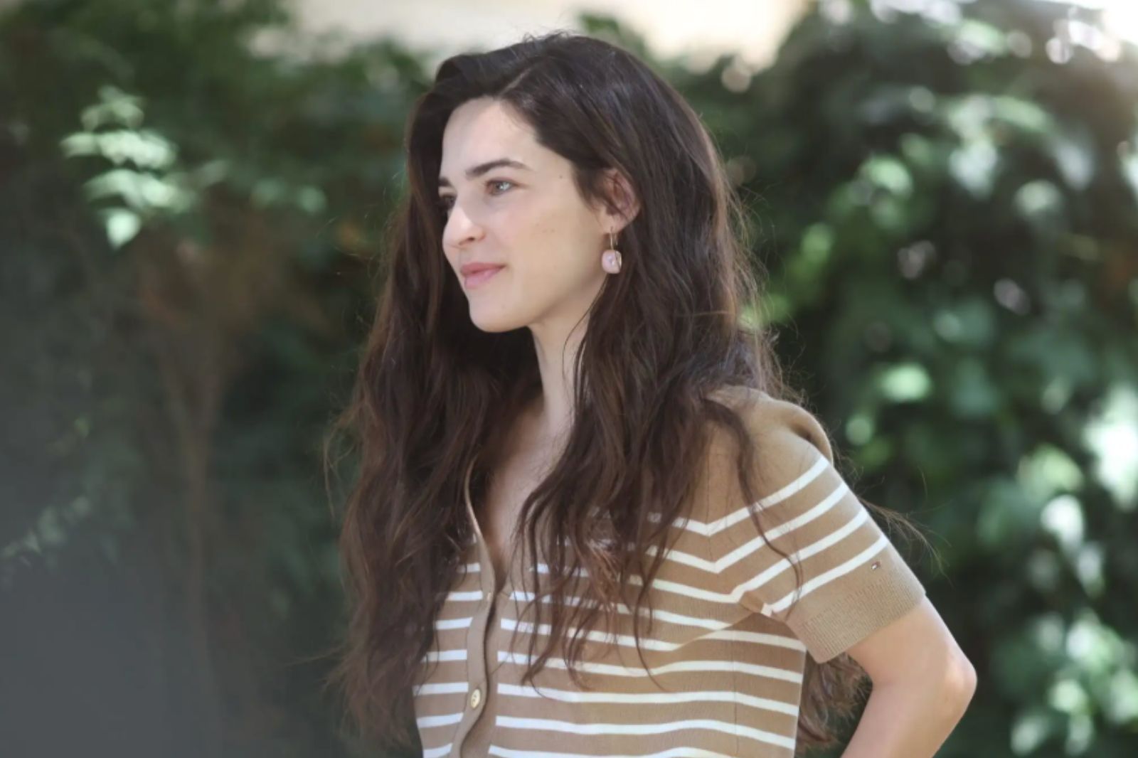 Να μ’ αγαπάς-Άννα