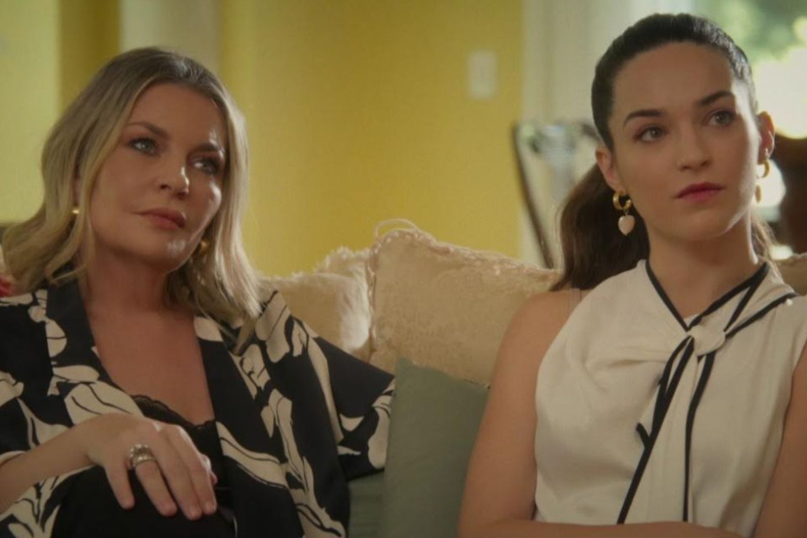 Να-μ' αγαπάς-Άννα-Σοφία- Να-μ' αγαπάς-Άννα-Σοφία-