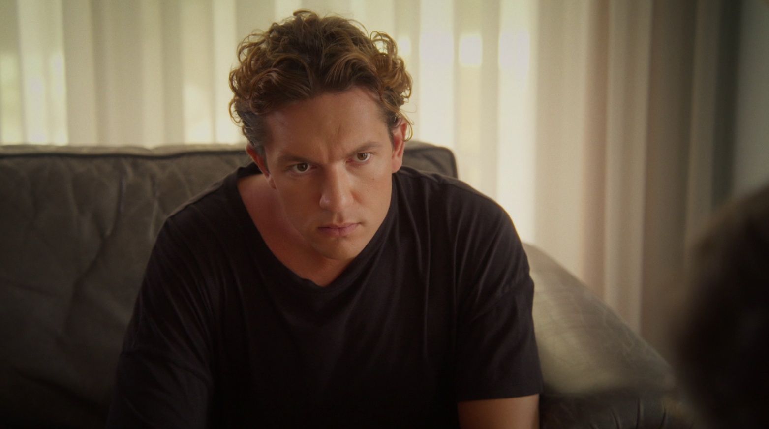 Να μ' αγαπάς-Ορφέας