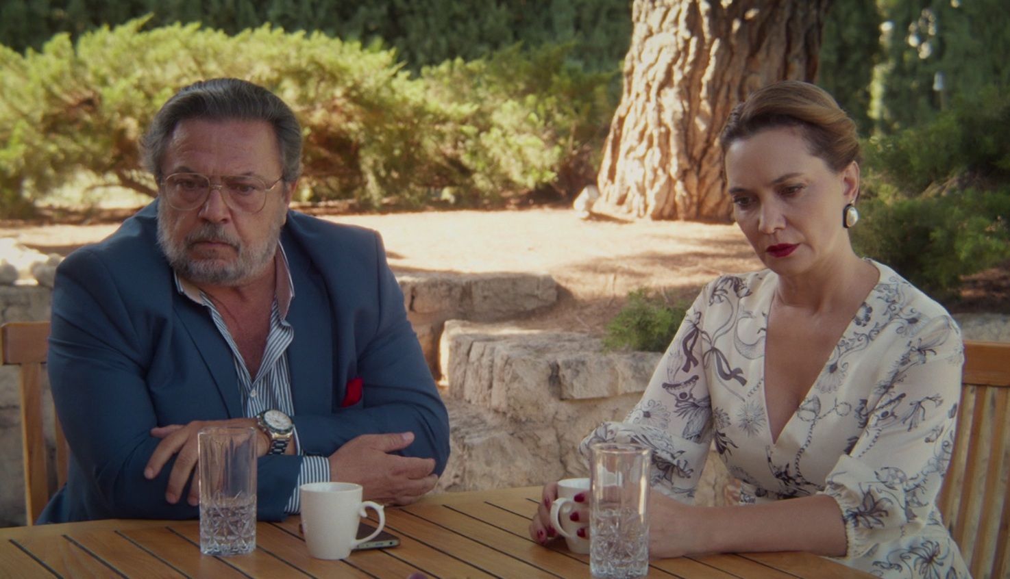 Να μ' αγαπάς-Θεόφιλος-Ζωή Να μ' αγαπάς-Θεόφιλος-Ζωή