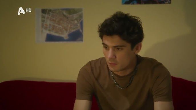 Να μ' αγαπάς-Λευτέρης-