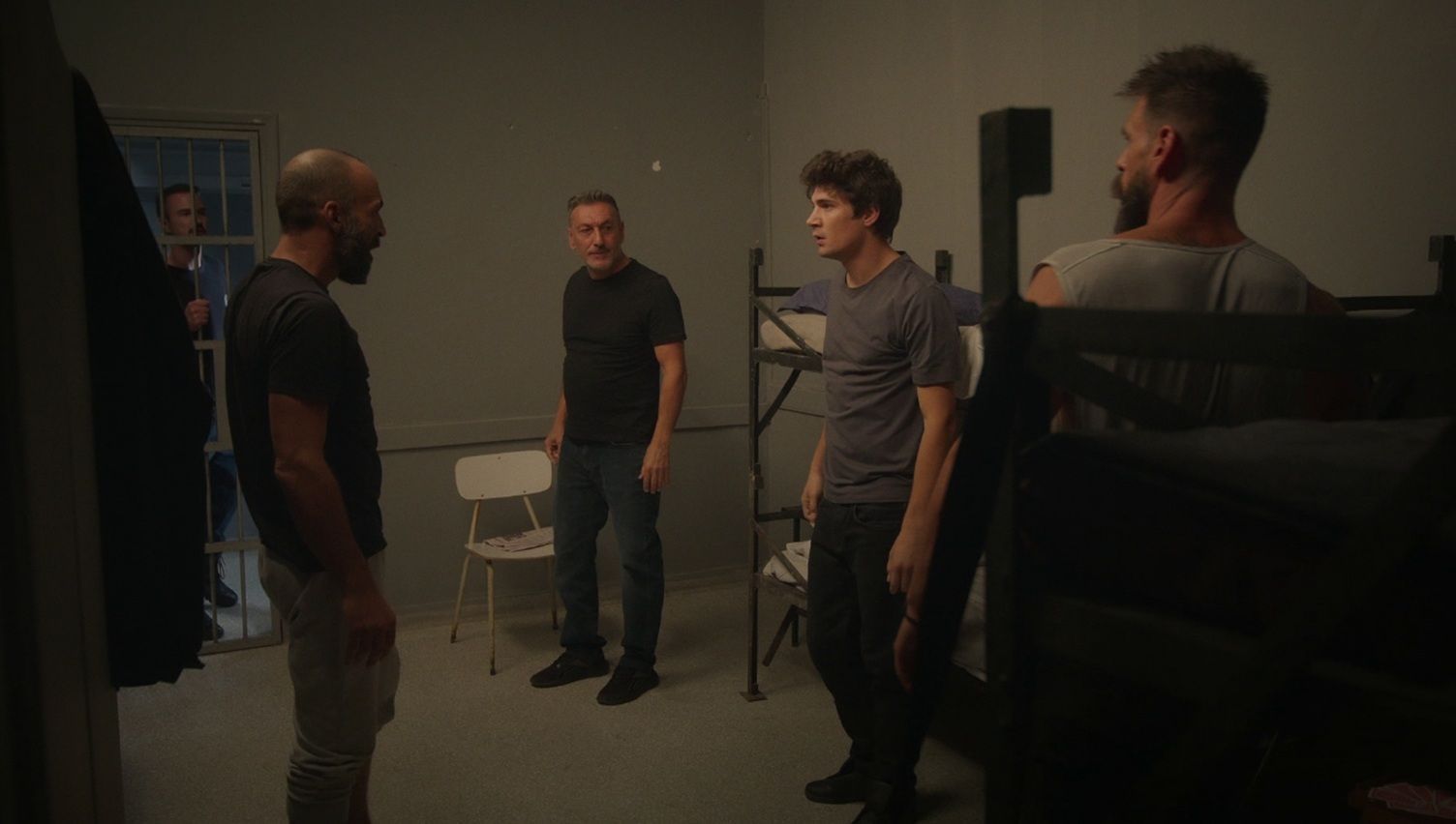 Να μ' αγαπάς