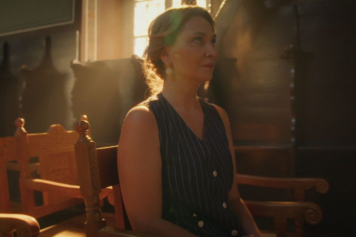 Να μ’αγαπάς-Ζωή-