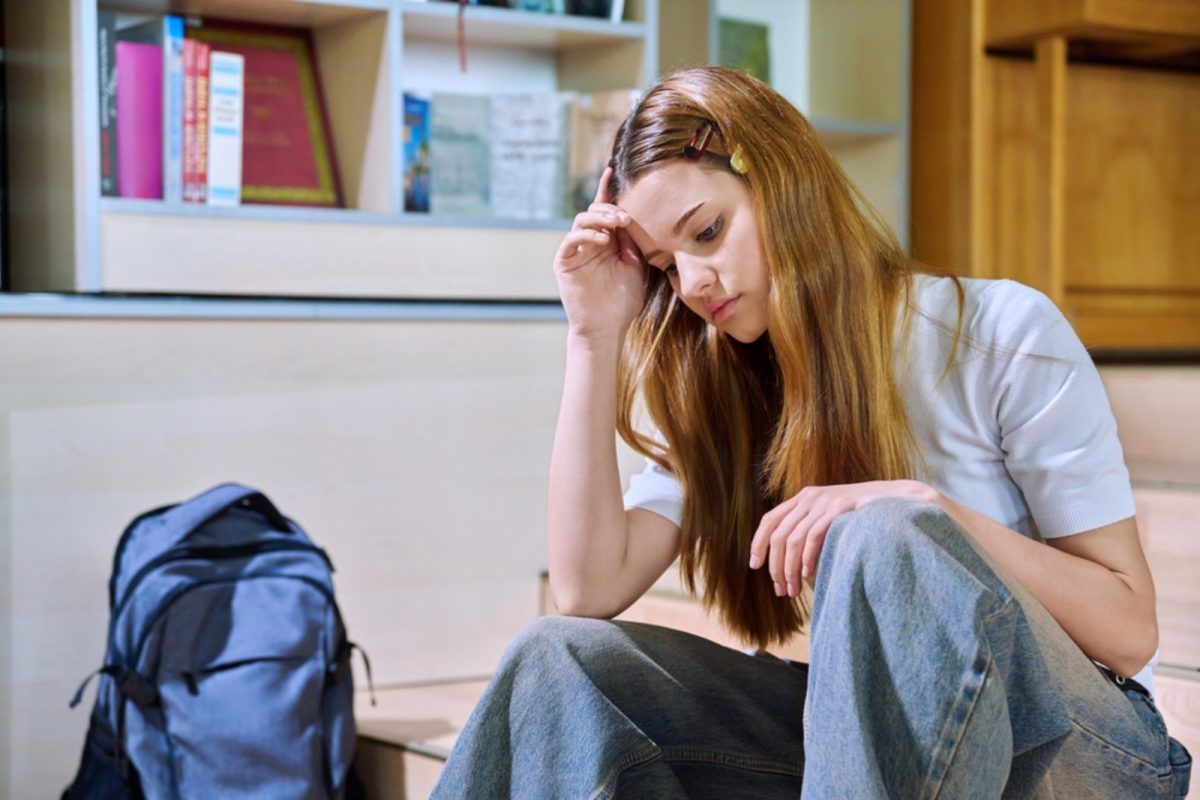 Όταν οι έφηβοι βλέπουν τον εαυτό τους μέσα από τα μάτια των άλλων και ξεχνούν ποιοι πραγματικά είναι