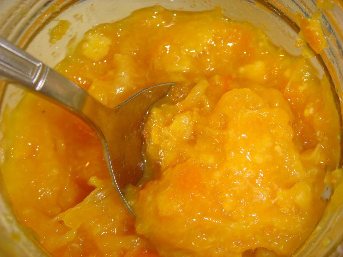 Η πάστα από μανταρίνι και σόδα που θα κάνει το σπίτι πεντακάθαρο και να μοσχοβολάει για μέρες