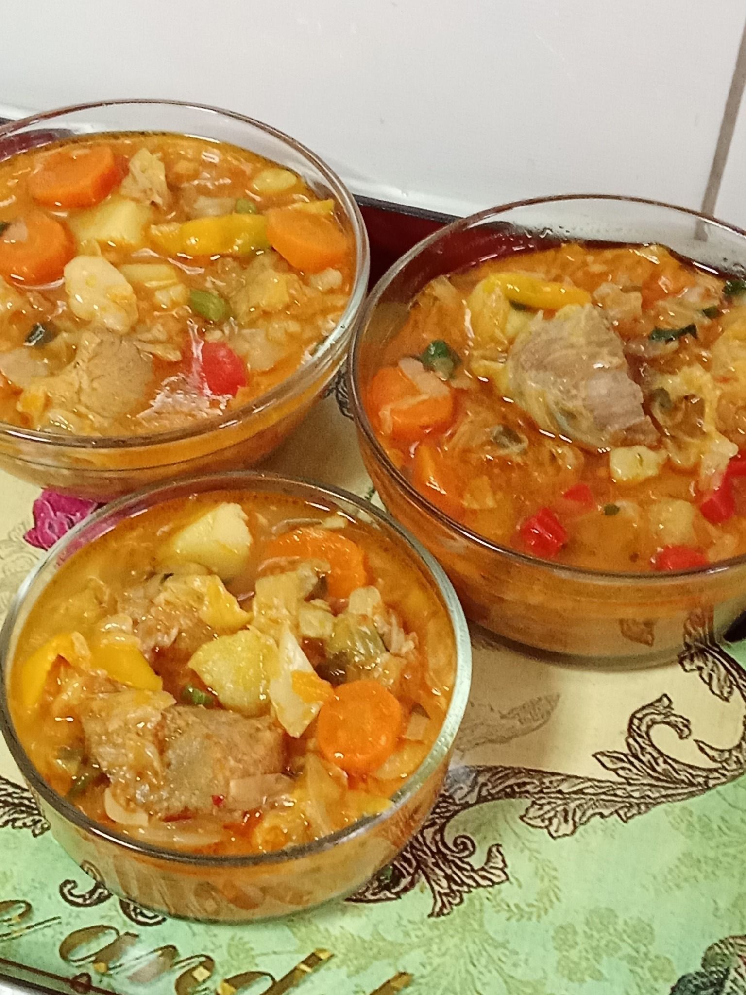 Ποντιακή σούπα-Μπορτς- Ποντιακή σούπα-Μπορτς-