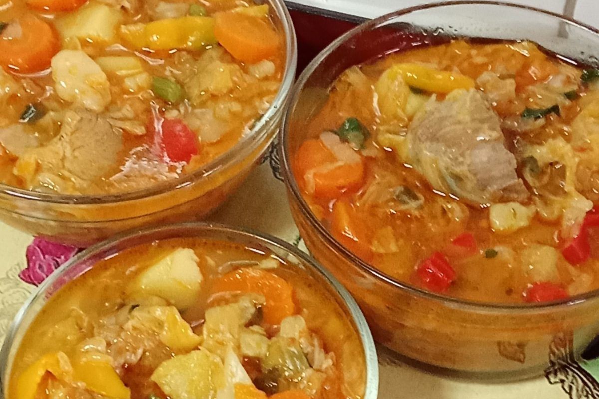 Ποντιακή σούπα-Μπορτς-