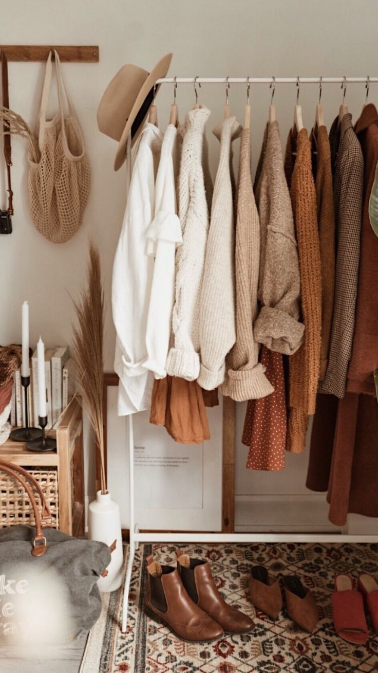 ρούχα-στη-κρεμάστρα- ρούχα-στη-κρεμάστρα-