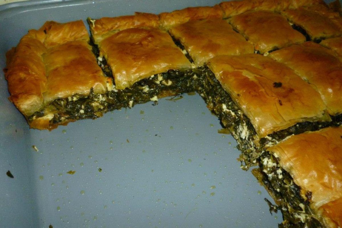Η σπανακοτυρόπιτα της γιαγιάς