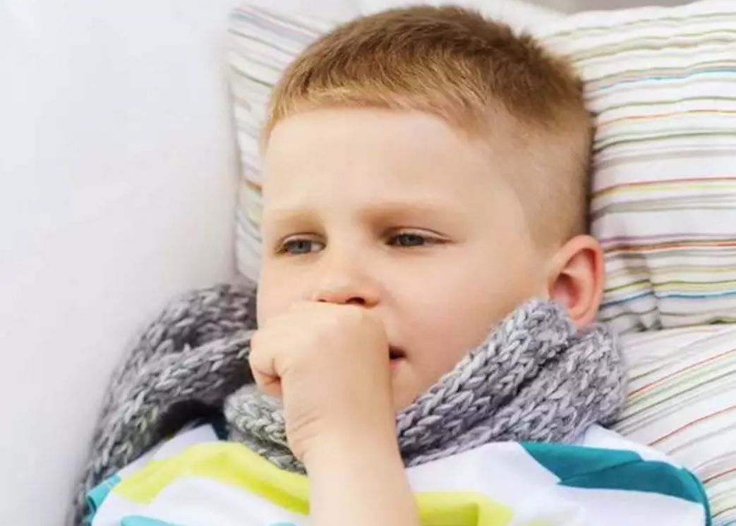 Σπιτικές θεραπείες για τον παιδικό βήχα με σίγουρα αποτελέσματα