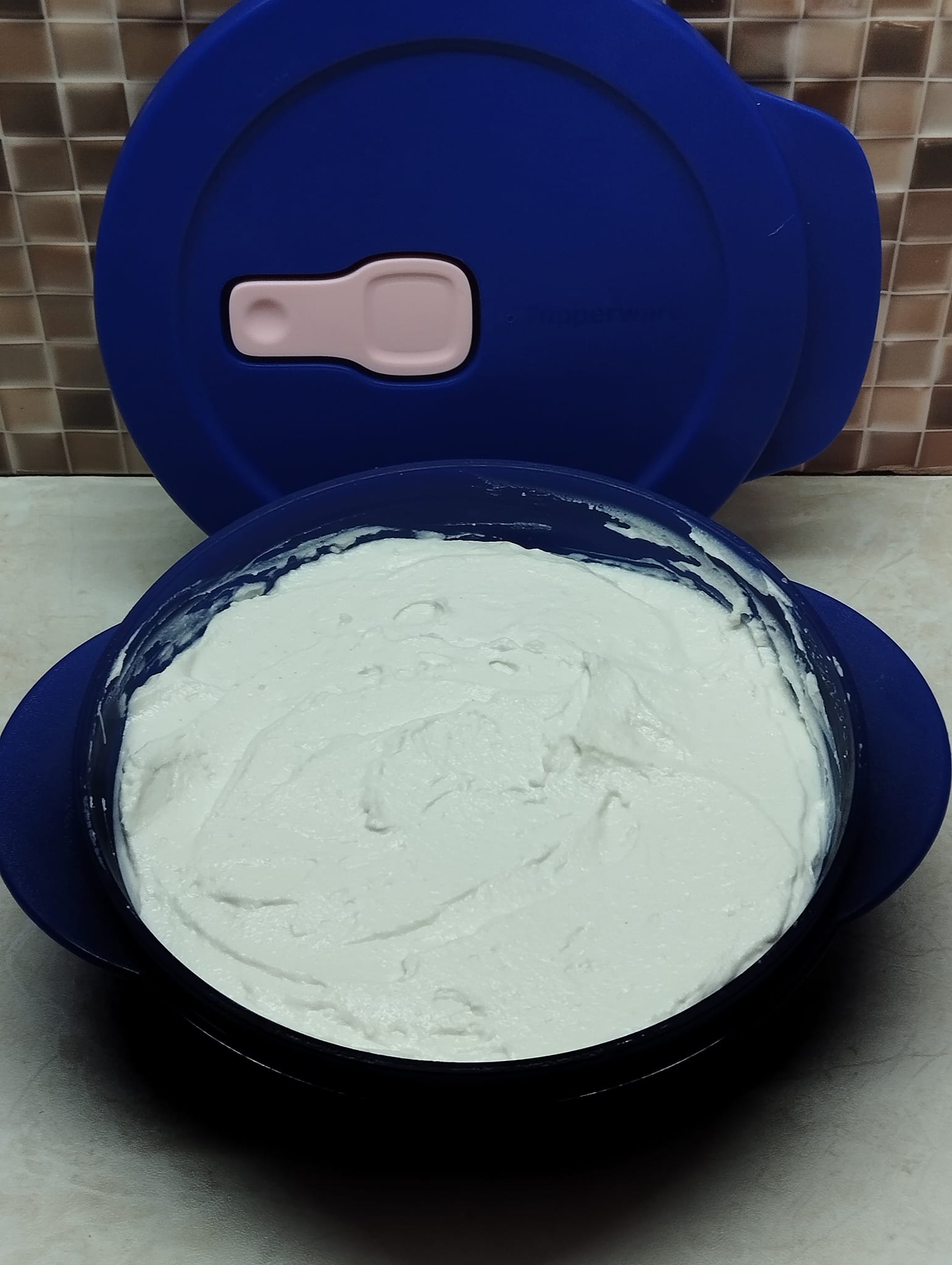 Σπιτικό τυρί κρέμα: Η εύκολη συνταγή