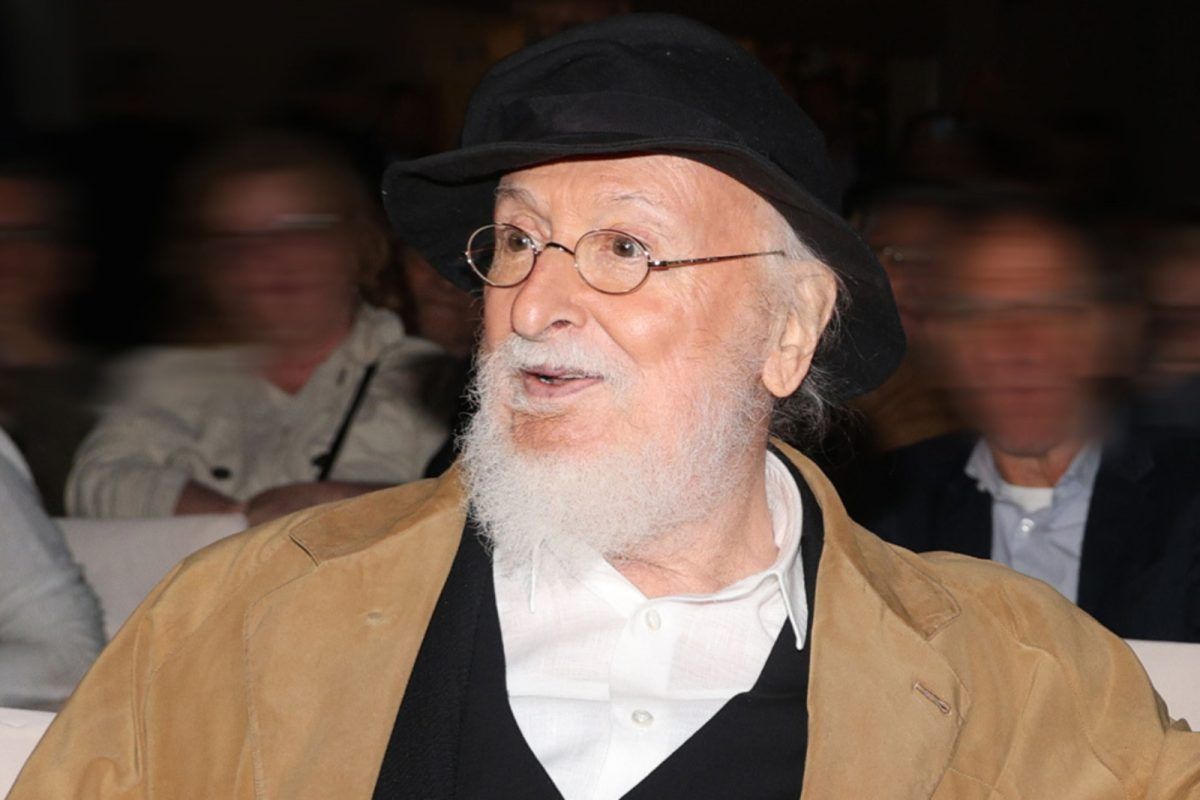 Στο νοσοκομείο ο Διονύσης Σαββόπουλος - Η Γενναία του μάχη με τον καρκίνο