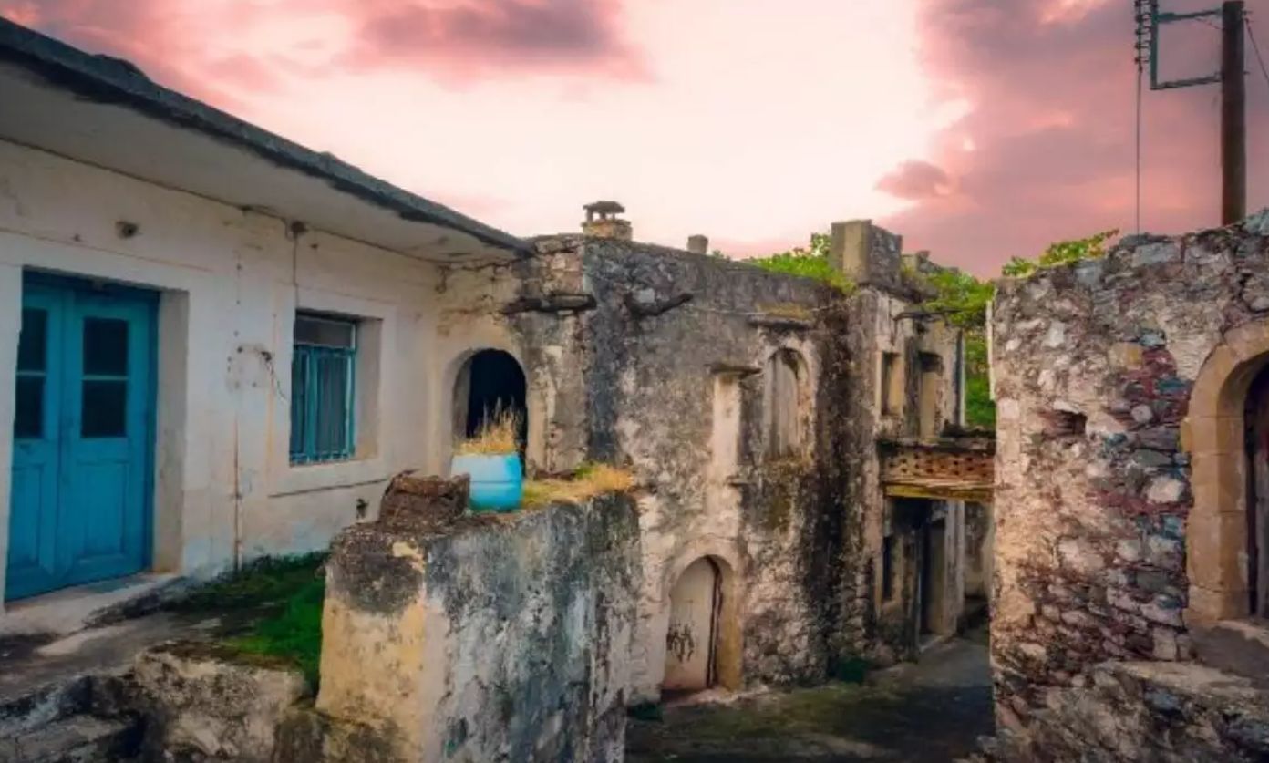 Τα καταραμένα χωριά που μπορεί να βρεθείς κατά λάθος και να μη φύγεις ποτέ ζωντανός