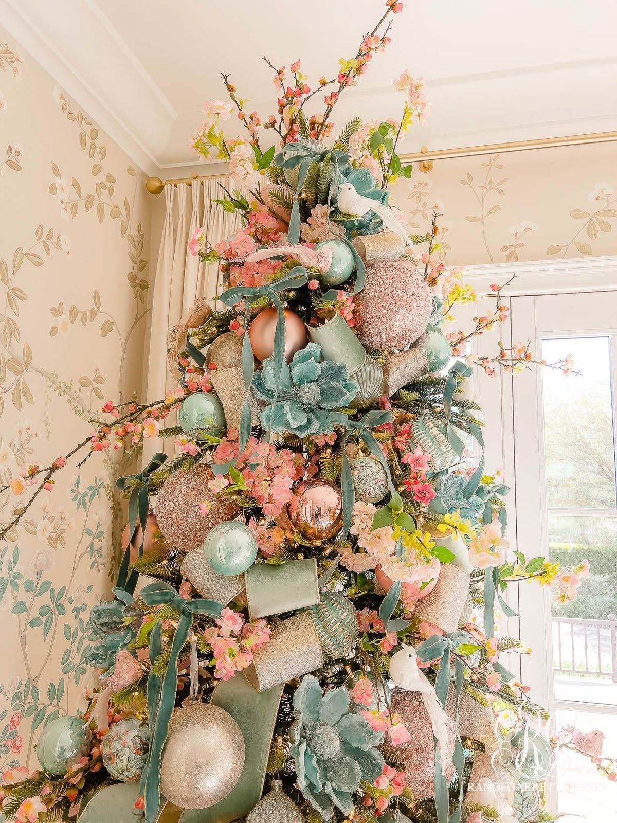 Τασεις Χριστουγεννα για ΕΛενα