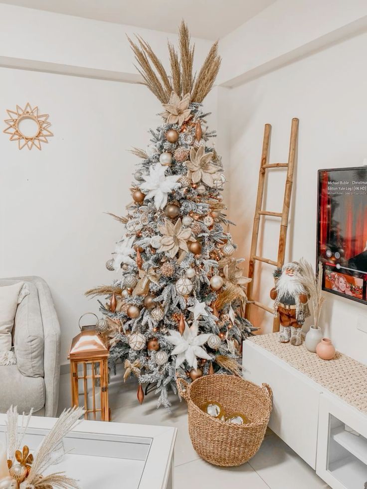 Τασεις Χριστουγεννα για ΕΛενα