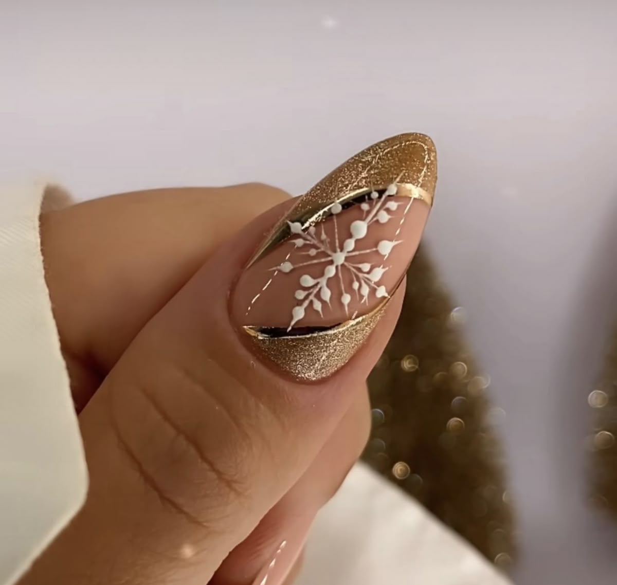 τασεις χριστουγεννα νυχια