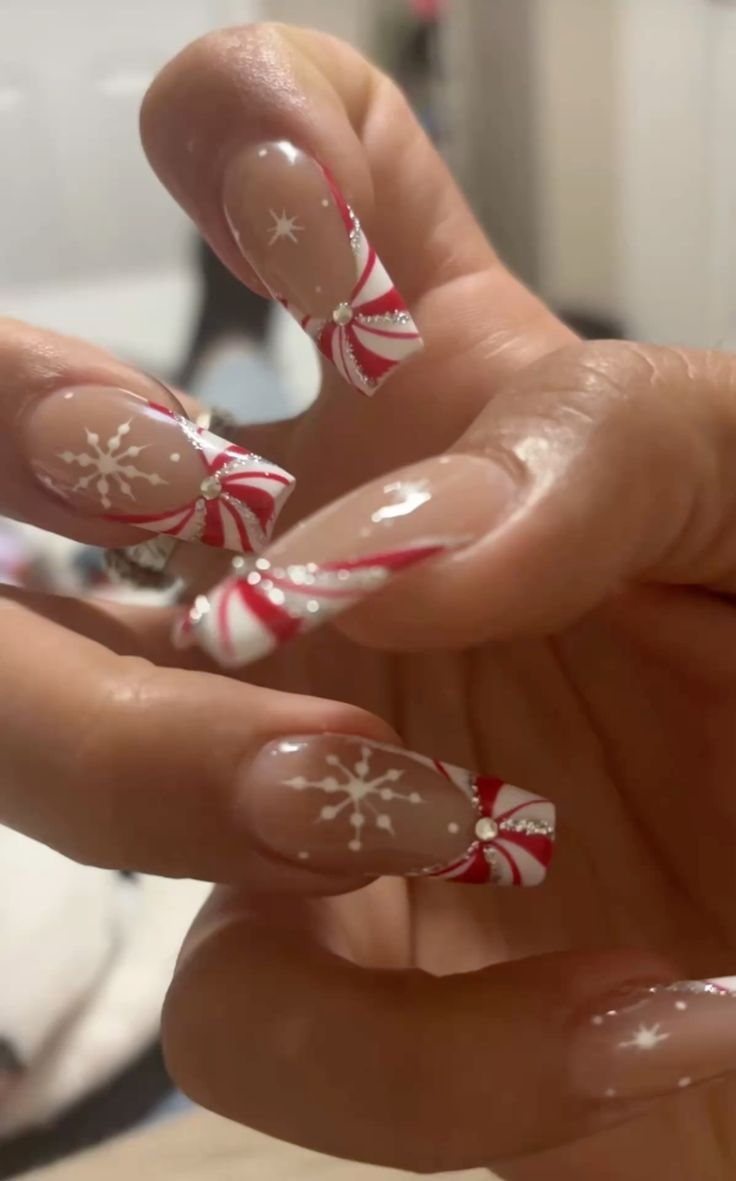 τασεις χριστουγεννα νυχια