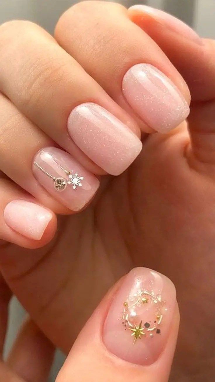 τασεις χριστουγεννα νυχια