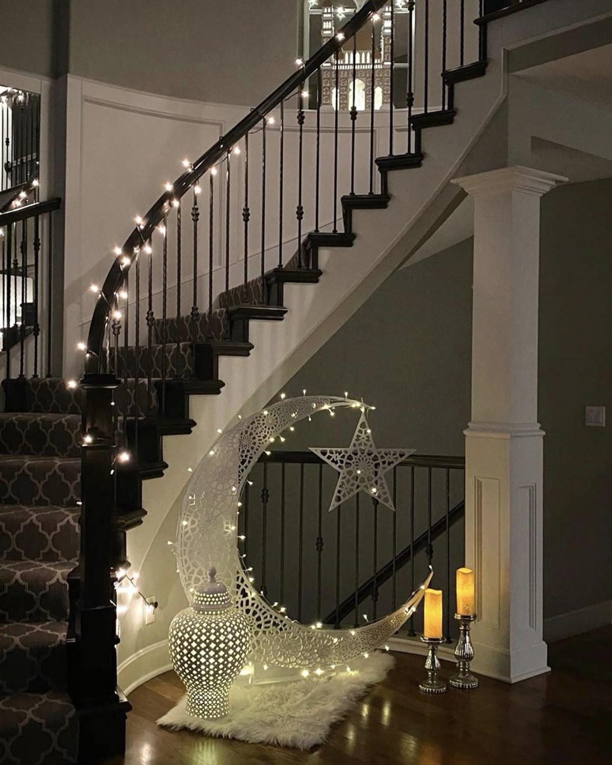 Τάσεις για χριστουγεννιάτικη διακόσμηση σαλονιού 2025: