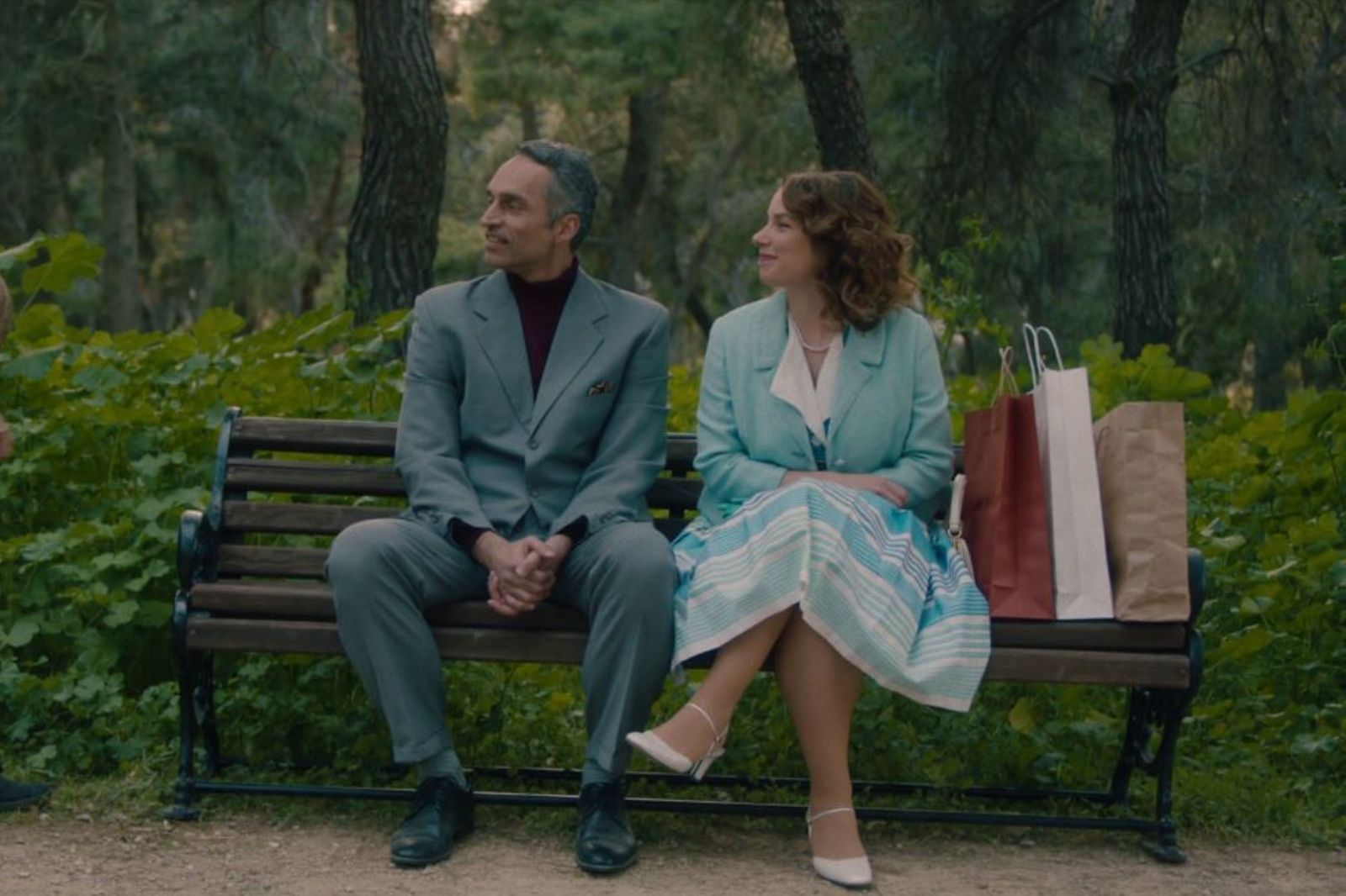 Το Σπίτι δίπλα στο ποτάμι: Ιουλία-Κίμωνας Το Σπίτι δίπλα στο ποτάμι: Ιουλία-Κίμωνας