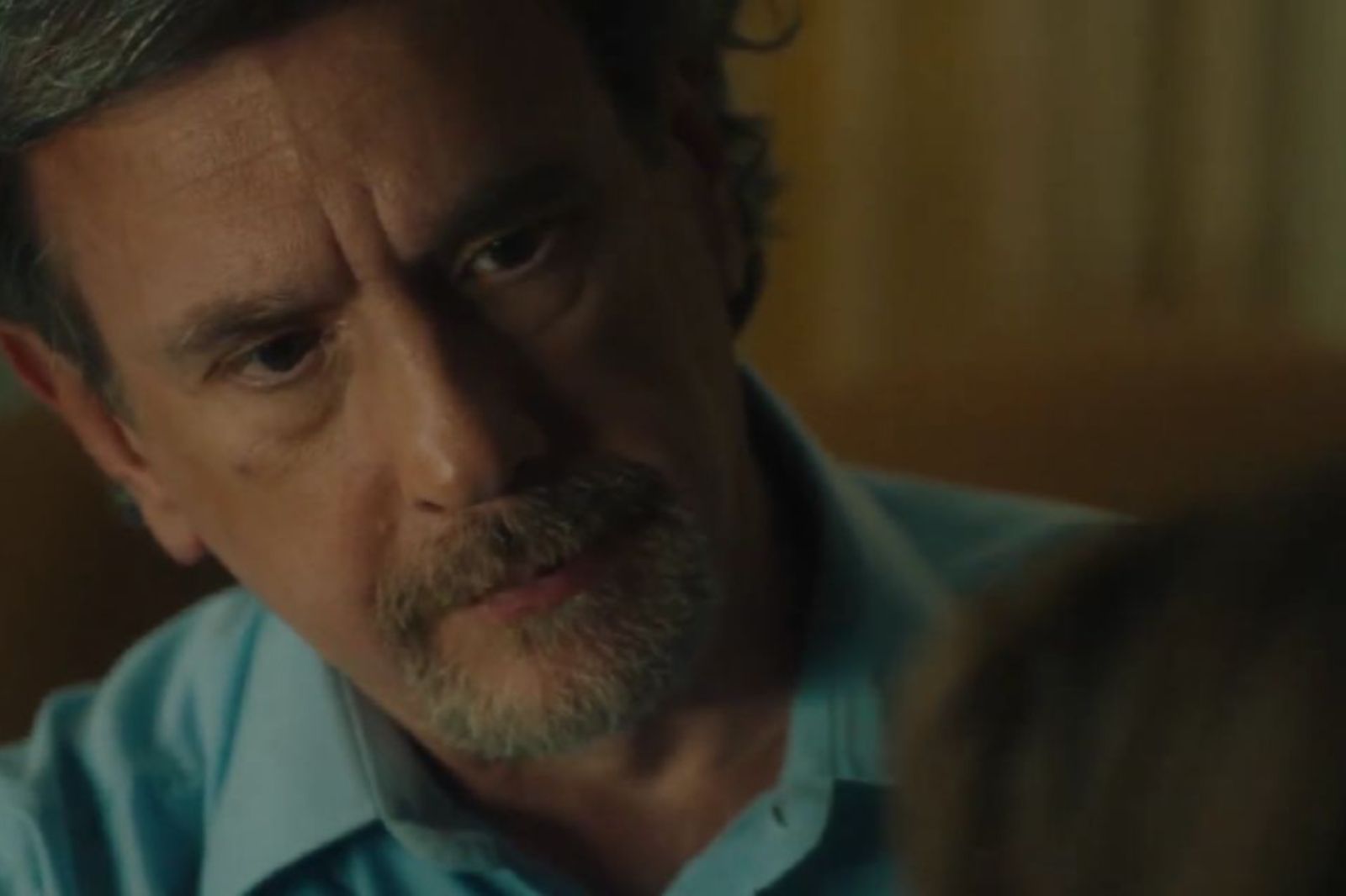 Το Σπίτι Δίπλα στο Ποτάμι: Ώρες αγωνίας για τον Απόστολο καταρρέει μπροστά σε όλους από την καρδιά του