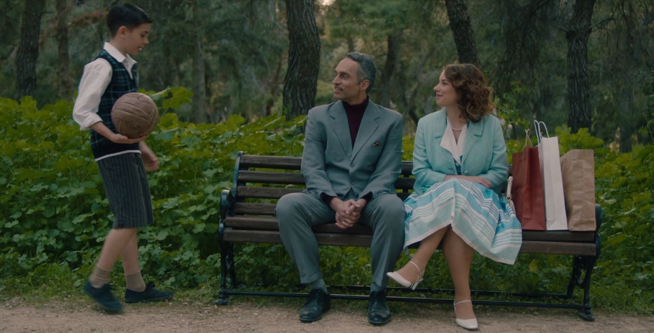 Το Σπίτι Δίπλα Στο Ποτάμι-Ιουλία-Κίμωνας Το Σπίτι Δίπλα Στο Ποτάμι-Ιουλία-Κίμωνας