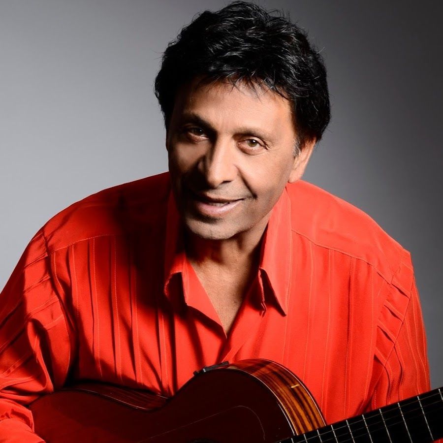 Βασίλης Παϊτέρης: "Άδικα με κατηγορούν. Με 300 ευρώ τον μήνα ζω και δεν χρωστάω σε κανένα"