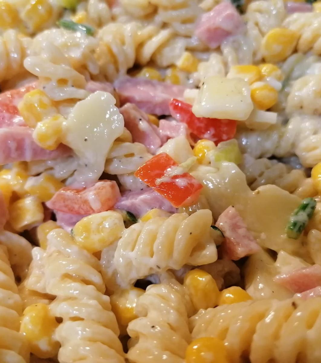 μακαρονοσαλάτα-