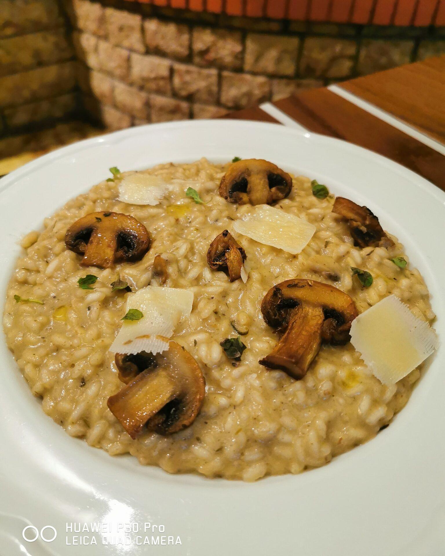 ριζότο-με-λάδι τρούφας- ριζότο-με-λάδι τρούφας-