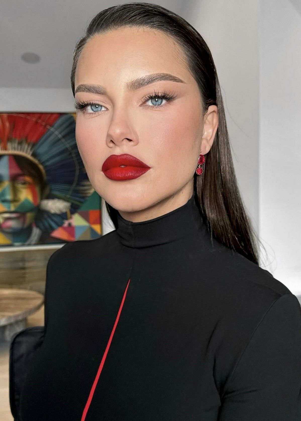 ματ-κραγιόν-με-περίγραμμα-