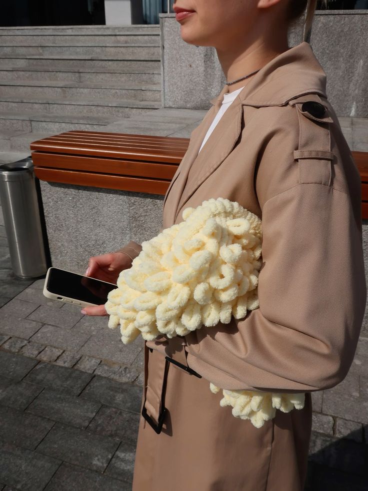 butter yellow-puffy bag- butter yellow-puffy bag-