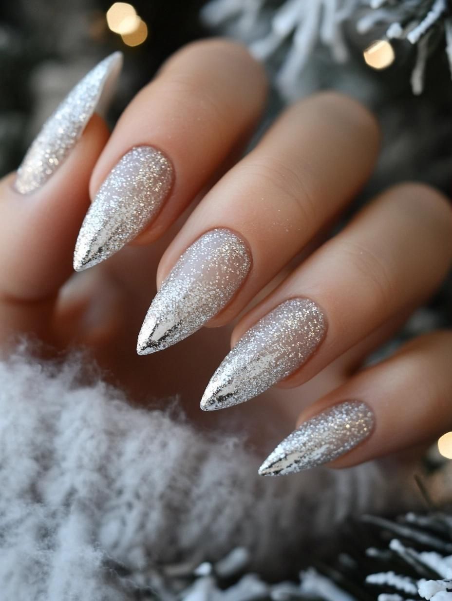 nude-νύχια-με-ασημί στρας- nude-νύχια-με-ασημί στρας-