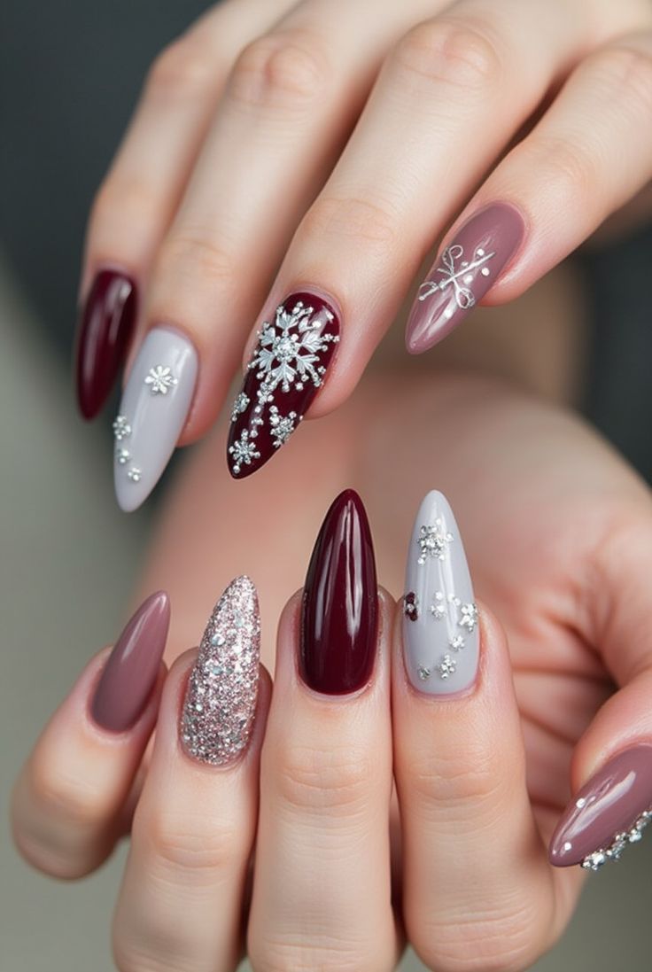 χριστουγεννιάτικα-νύχια-με-σχέδια- χριστουγεννιάτικα-νύχια-με-σχέδια-